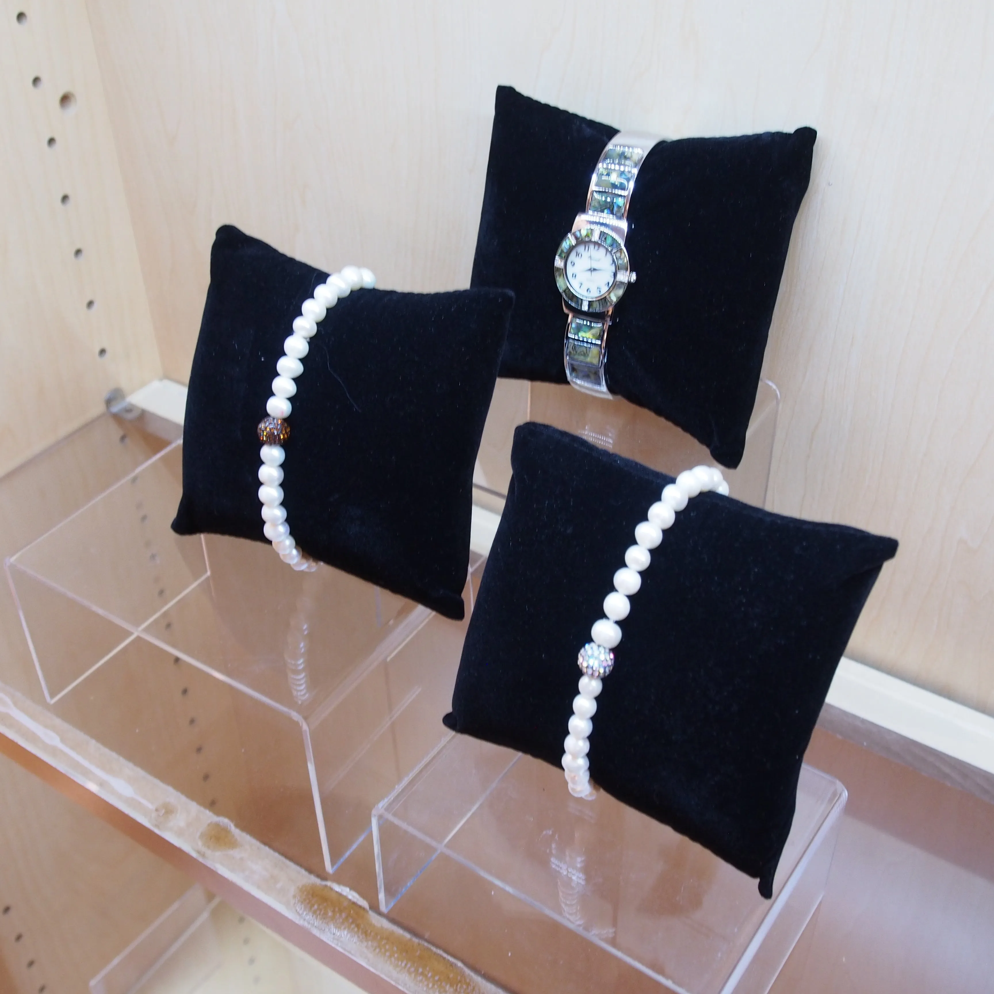5" Black Velvet Pillow Displays