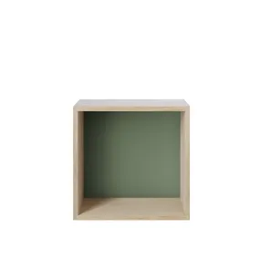 muuto | stacked storage system | module with backboard | medium oak   dusty green - DC